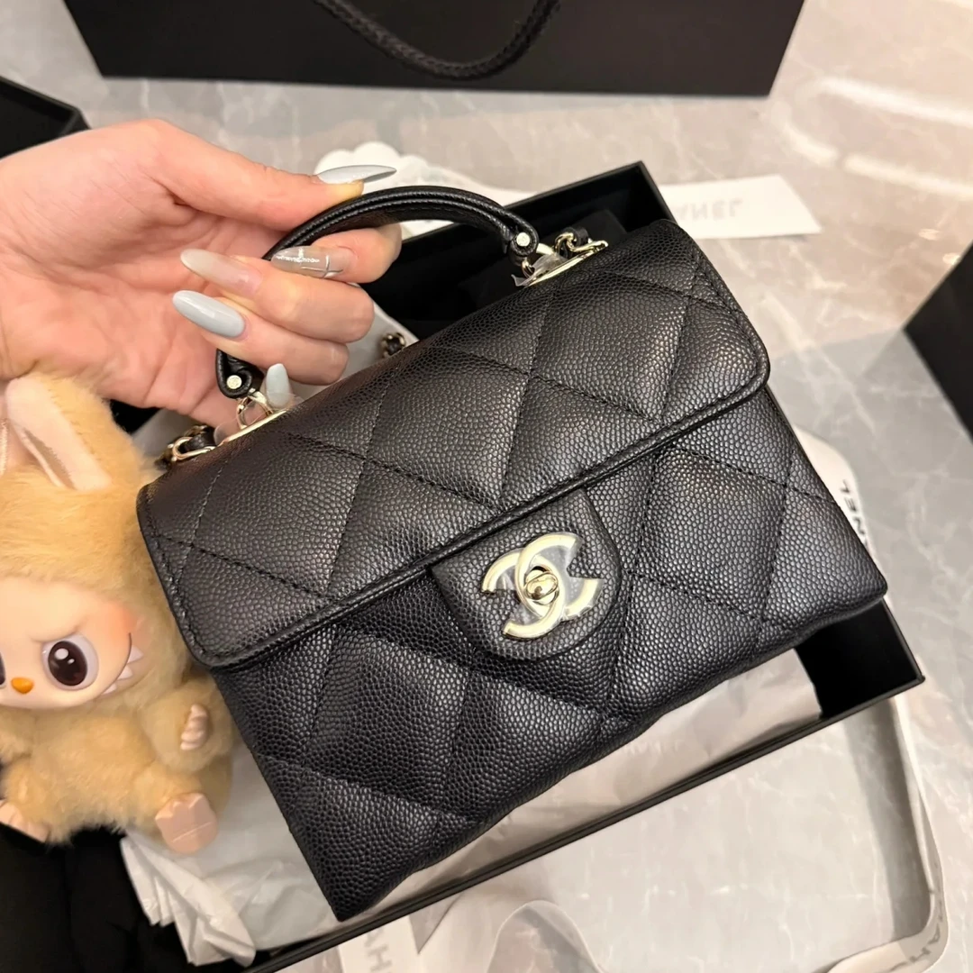 未使用 Chanel/香奈儿 青奢荟/25S手柄斜挎包/71786