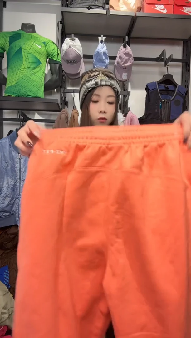 1608编码 瑕疵款直播间过款为准 尺码 M  身高160