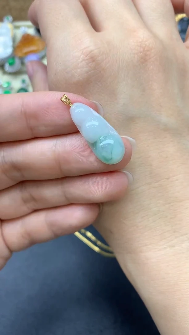 【闪购商品】翡翠颈饰18K金镶嵌102-中国好珍宝