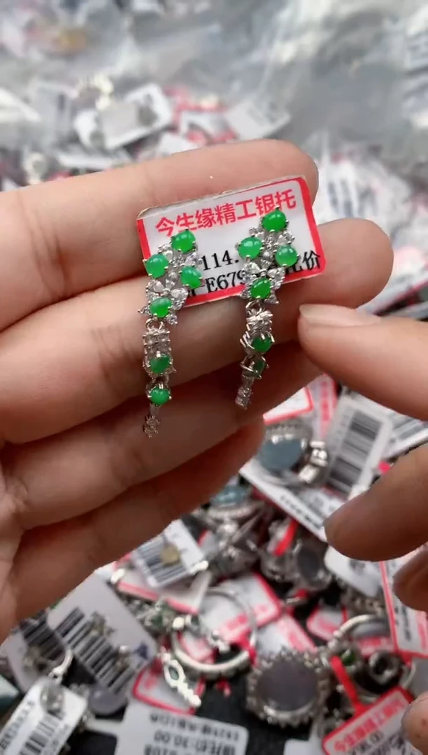 银S925镶嵌戒指翡翠天然A货缅甸翡翠