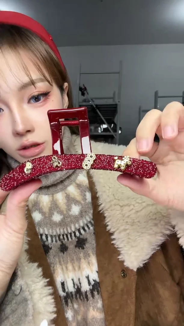 铁合金皮质马上有钱大抓