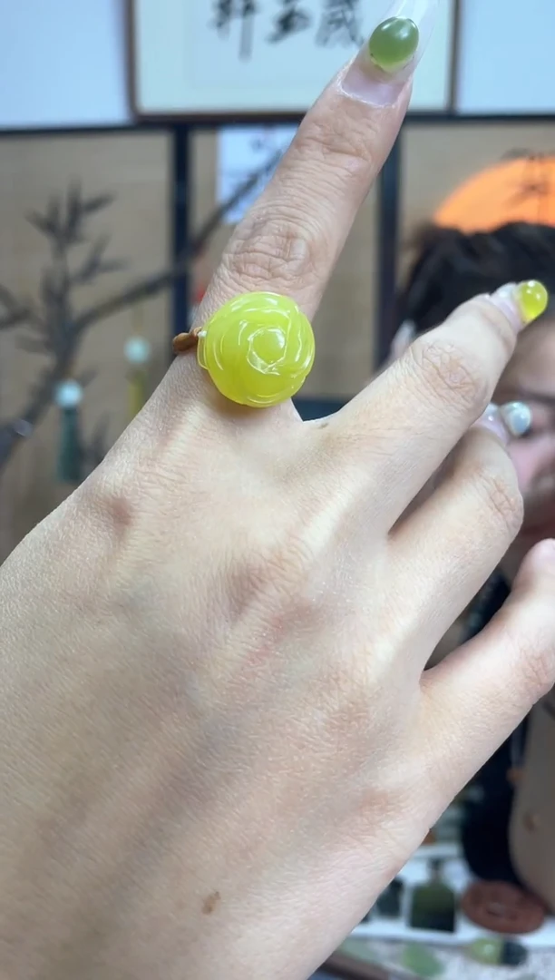【闪购商品】岫玉戒指未镶嵌多样性发货其中发一
