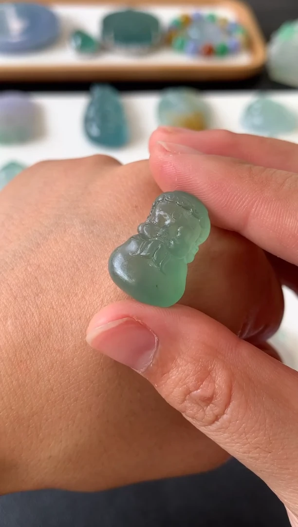 未镶嵌定制翡翠翡翠