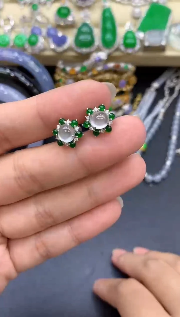 18K金镶嵌翡翠耳饰422-中国好珍宝