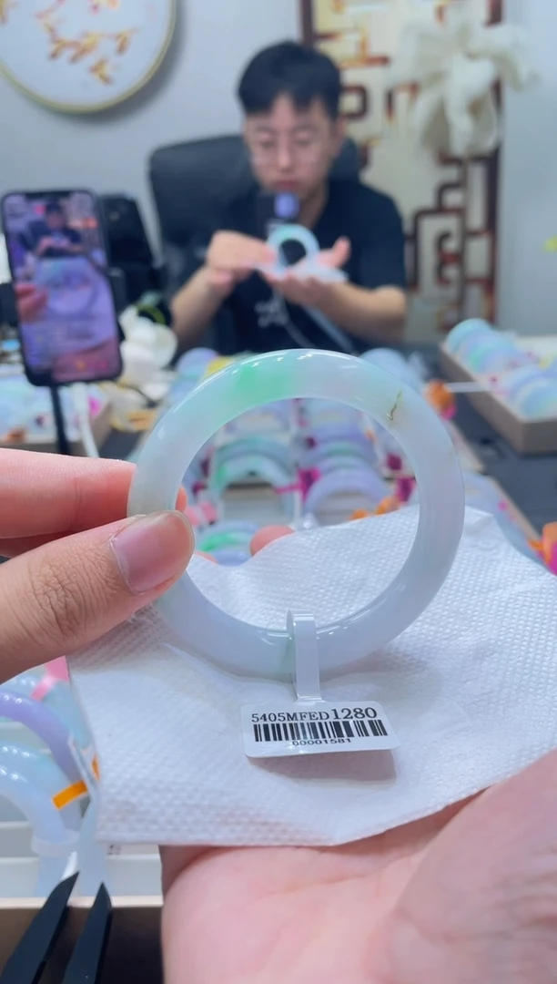 未镶嵌手镯翡翠112-55
