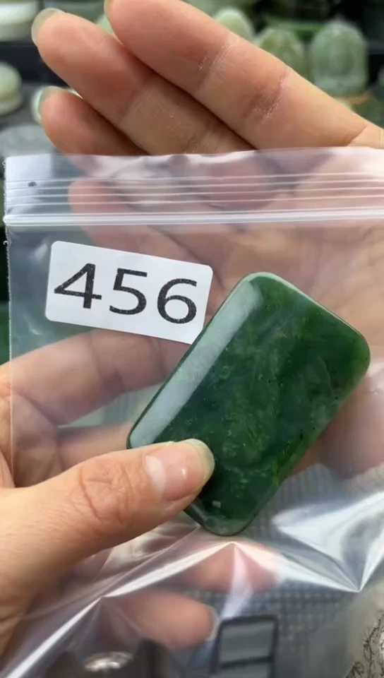 未镶嵌和田玉珠宝半成品牌子