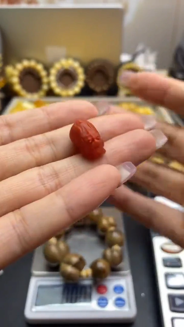 未镶嵌南红玛瑙珠宝奇石2804