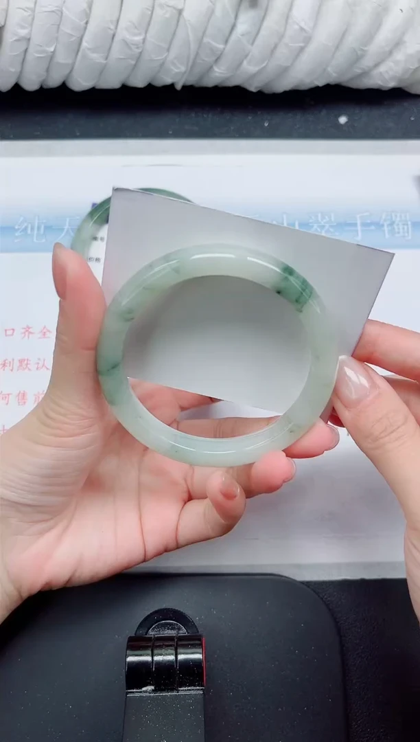 【闪购商品】石英质玉手镯未镶嵌120#59.9