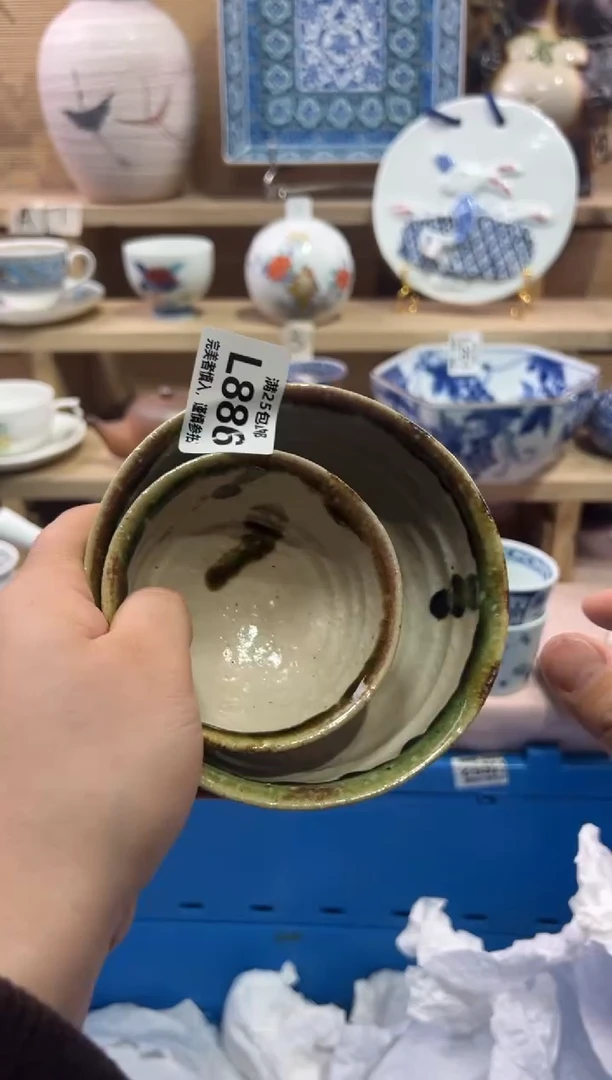 瓷片小****丫               L886