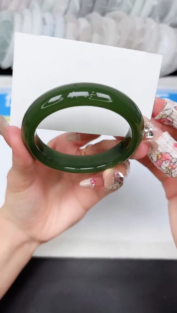 石英质玉手镯未镶嵌22-57.6