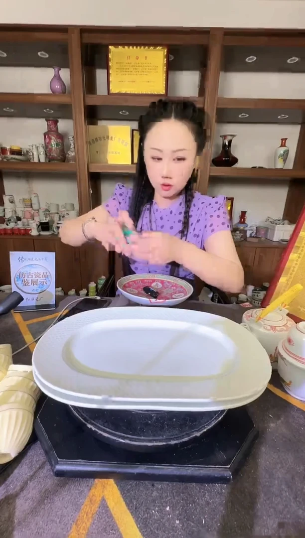 其他A747景德镇制陶瓷鱼盘一对