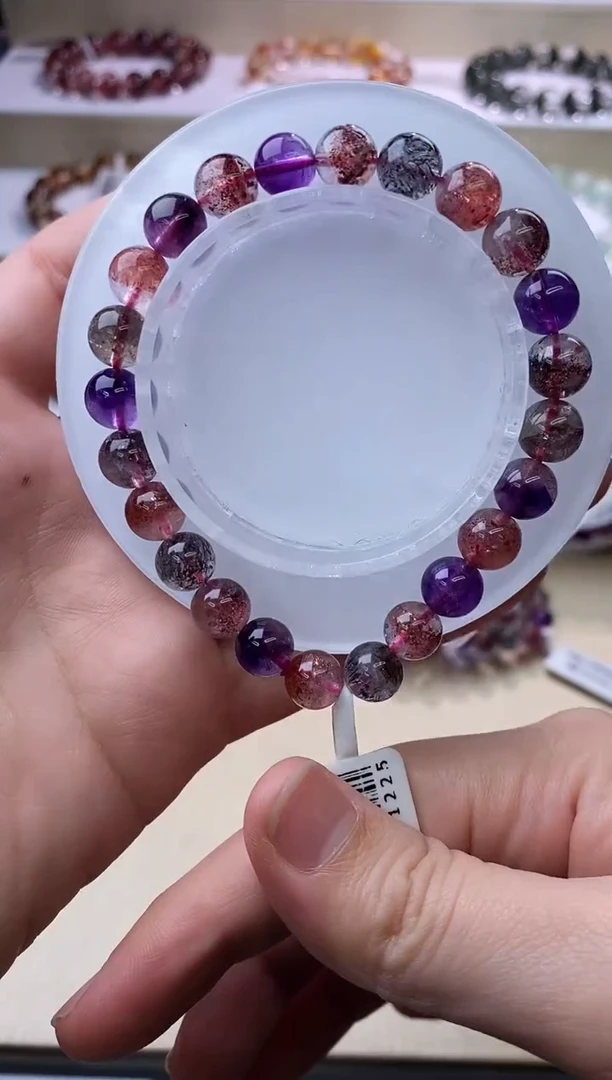 【闪购商品】水晶手链未镶嵌黑加仑超七单圈8m+