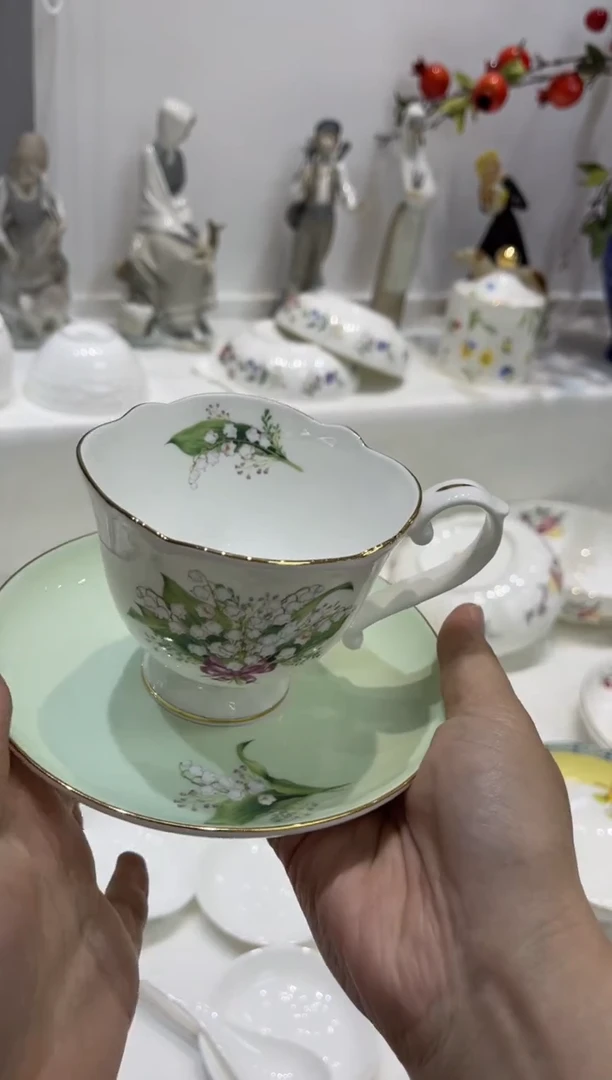 如图铃兰咖啡杯啦啦啦