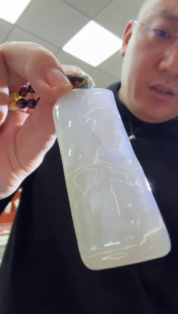 未镶嵌挂件翡翠A货翡翠孤品国雕谢林工