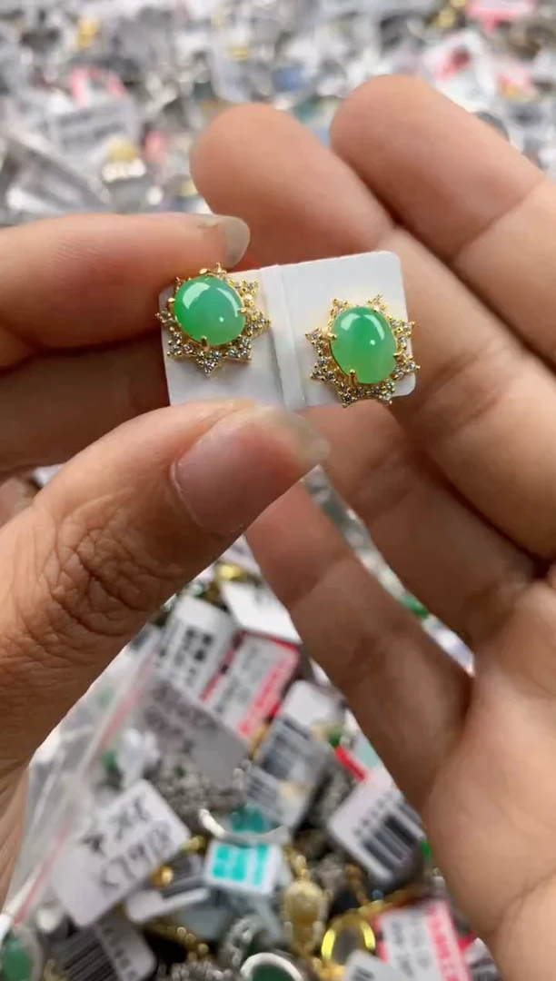 银S925镶嵌戒指翡翠666    4