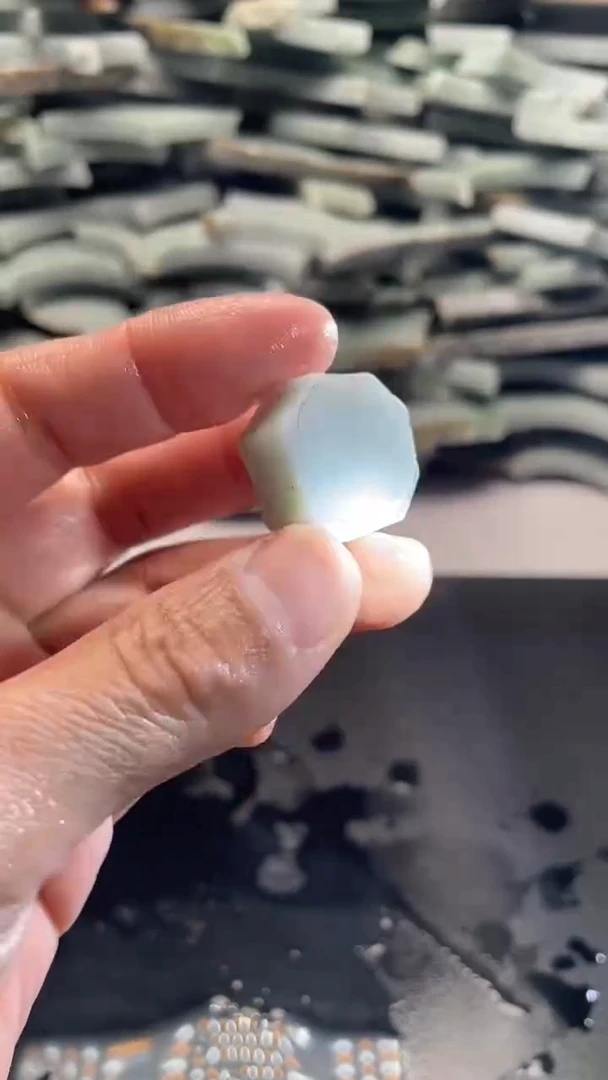 裸石翡翠天然缅甸翡翠A货