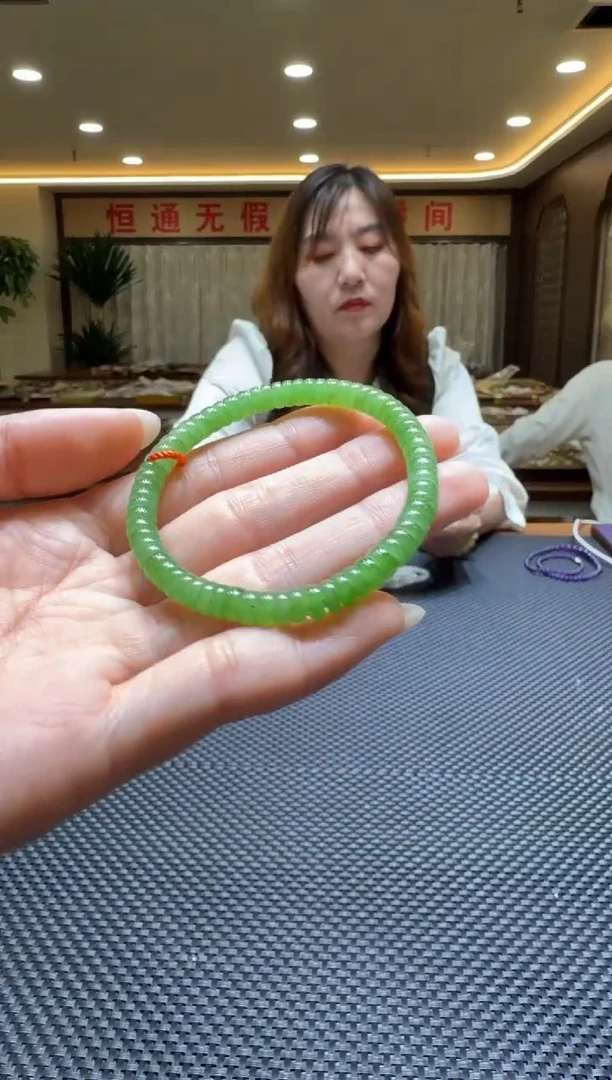 颈饰未镶嵌和田玉手串（多样性发一）