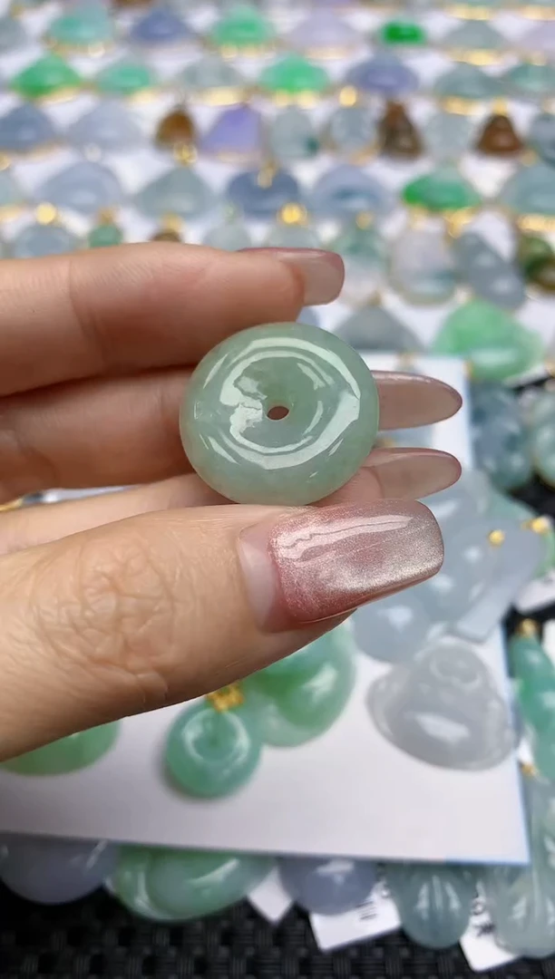 【闪购商品】翡翠未镶嵌挂件天然翡翠A货