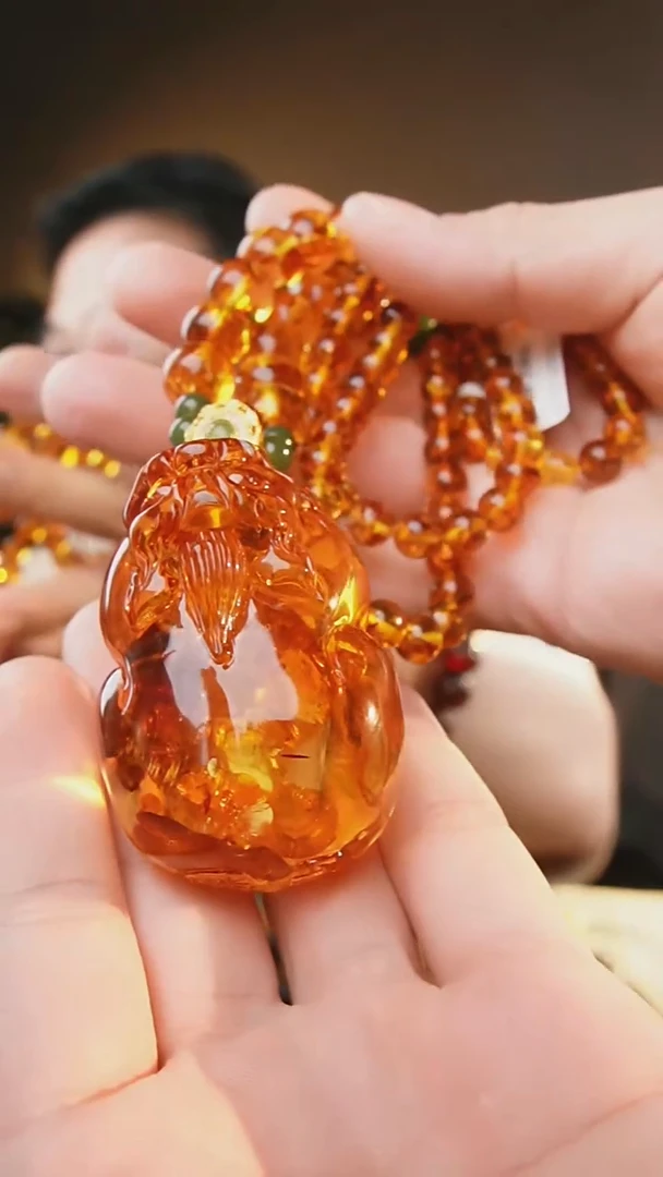 裸石琥珀未镶嵌大个 貔貅花珀吊坠毛衣链