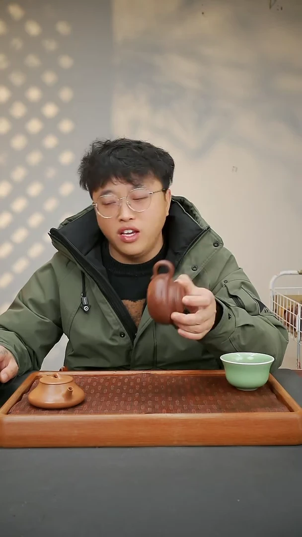 【闪购商品】紫砂茶壶LW紫玉金砂仿古