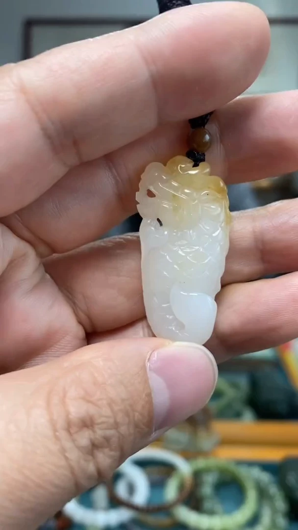 颈饰未镶嵌和田玉76