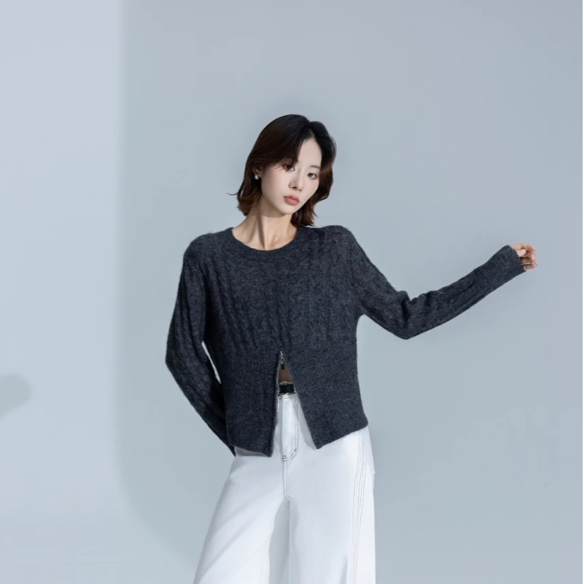羊驼毛短款设计款宽松型女毛织衫针织衫秋季时尚250033上衣