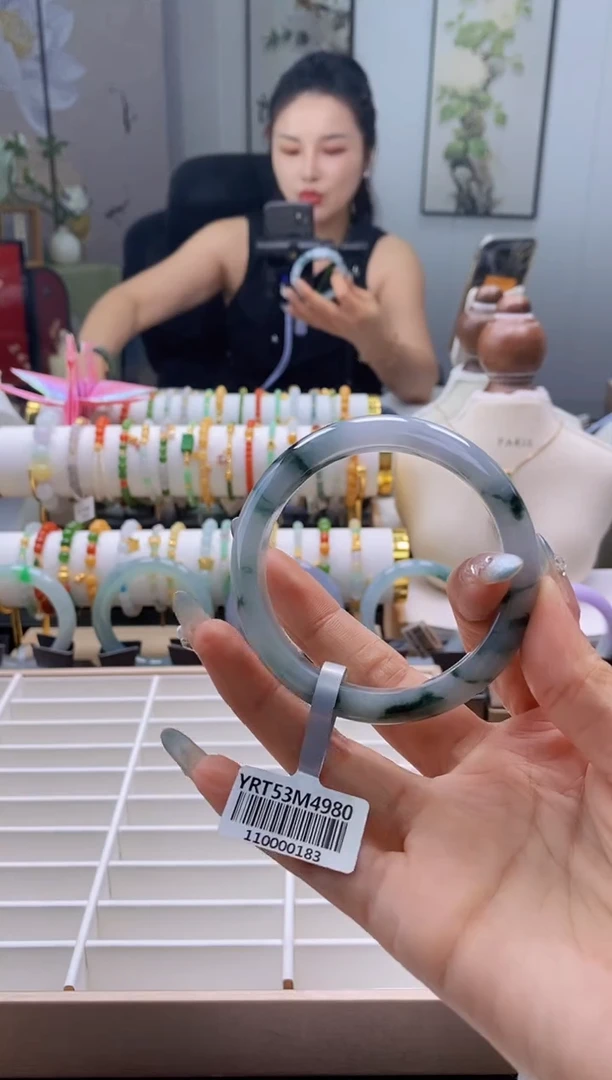 未镶嵌手镯翡翠127号54.612.1*7.5