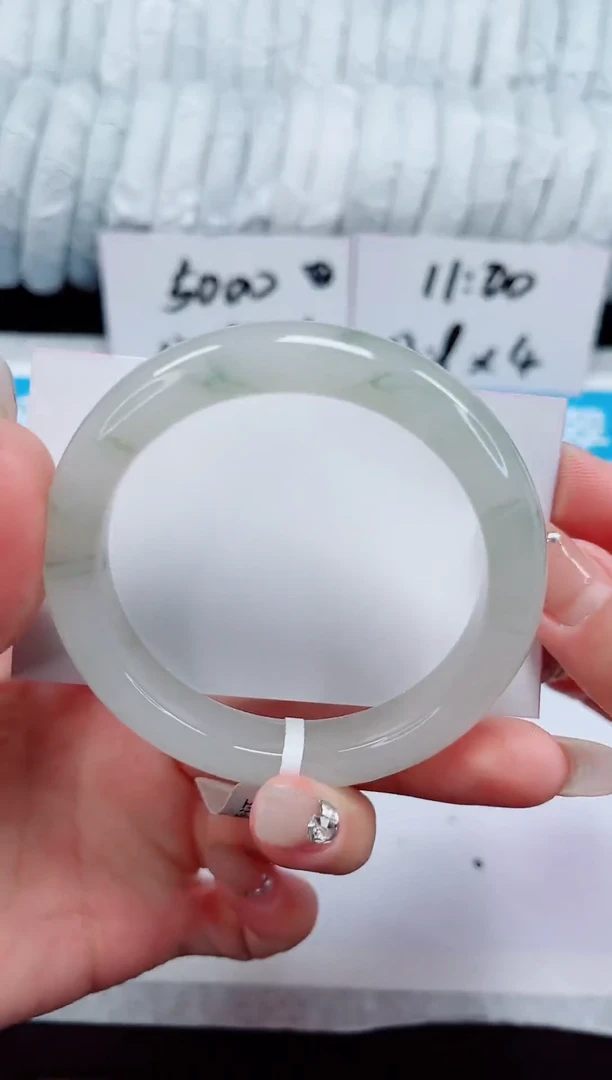 未镶嵌手镯石英质玉52-55/56