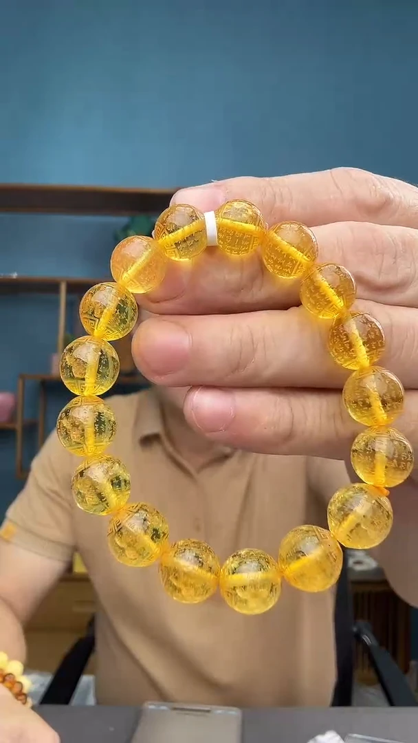 裸石琥珀未镶嵌18