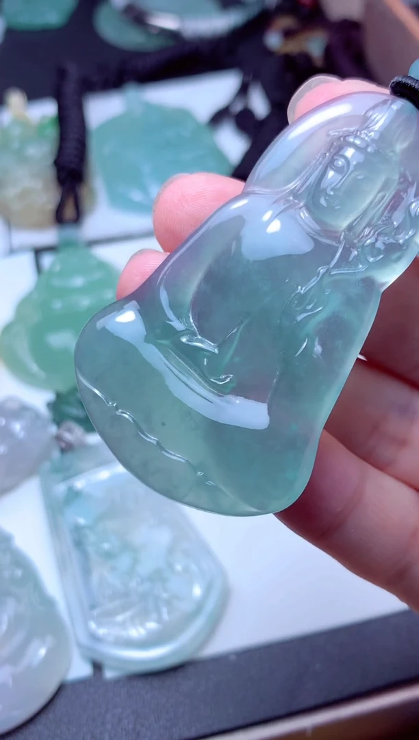 颈饰未镶嵌翡翠天然A货翡翠
