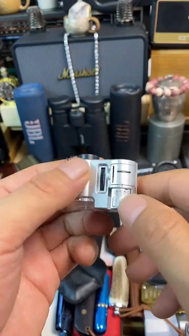 瓷片闪购商品，如图所示