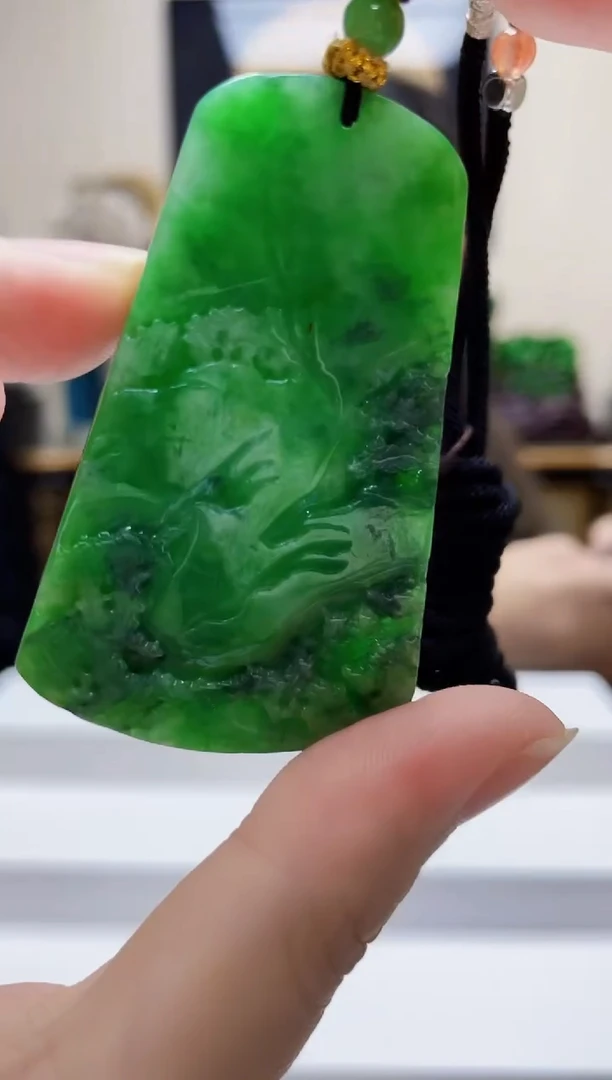 未镶嵌定制翡翠金***行7