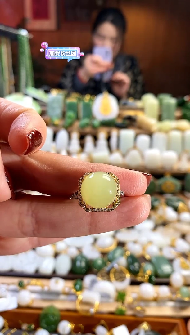 【闪购商品】和田玉戒指银S925镶嵌。