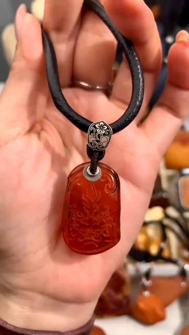 【闪购商品】琥珀裸石未镶嵌似玉