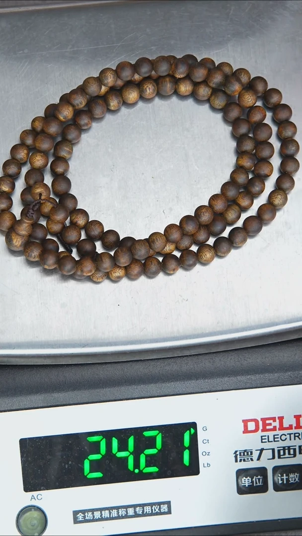 手串沉香绿奇楠08多圈24g+ 多样性发一