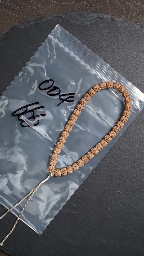 手串金刚菩提【薈供】金刚菩提 盘龙手串 004