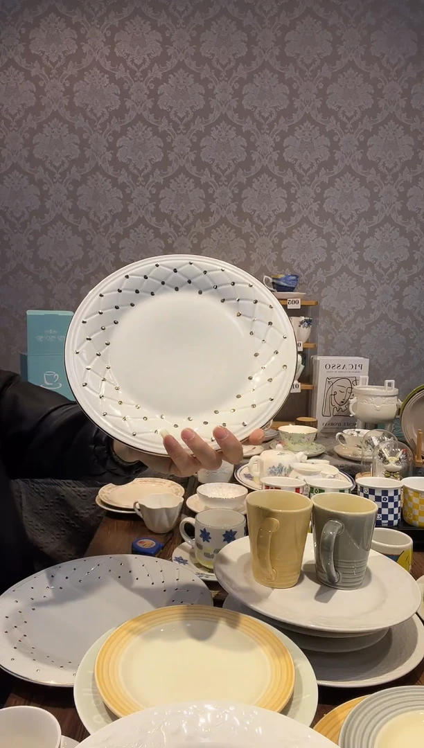 陶瓷浮雕金点10寸陶瓷盘