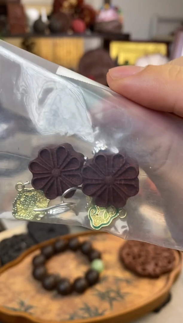 泥塑赵*伊宣和御制合香福利