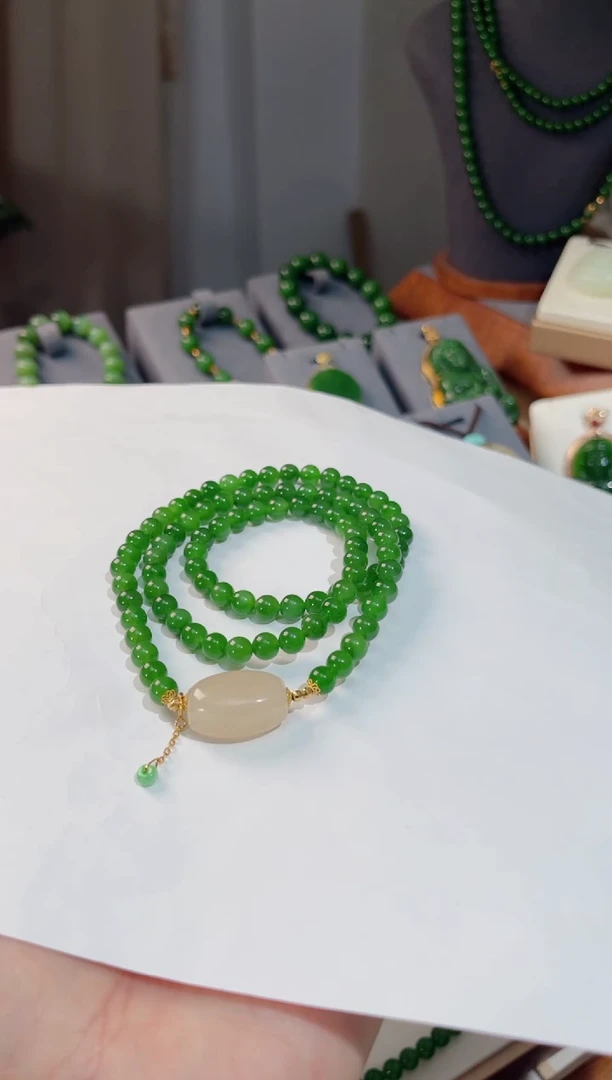 18K金镶嵌手链和田玉6mm