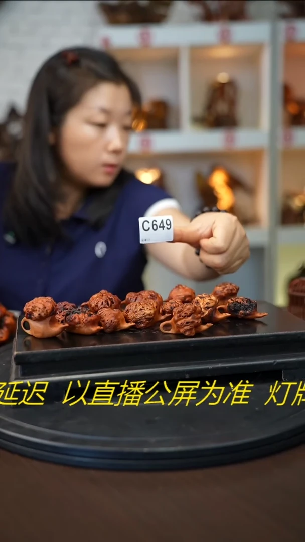 木木雕款万*宽云南黑果木把件  13件