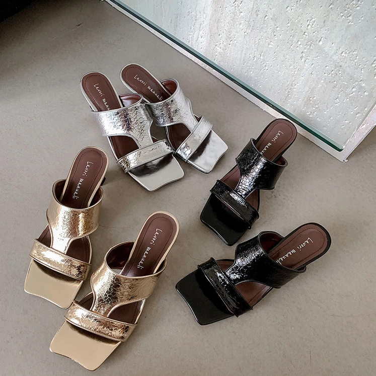 网红一字拖2025夏季新款真皮女式外穿凉拖鞋时尚方头中跟百搭鞋子