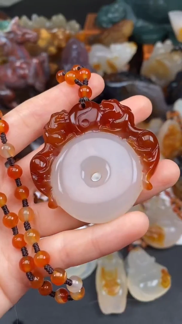 未镶嵌颈饰玛瑙/玉髓AA