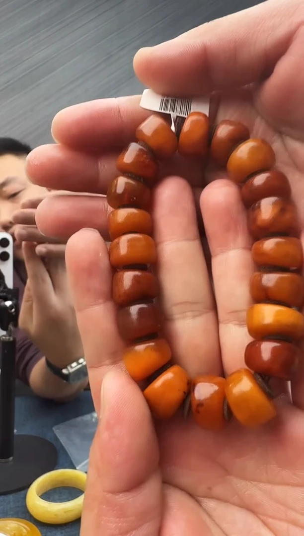 蜜蜡未镶嵌珠宝奇石假一罚十植物珀33，14多样性发其一