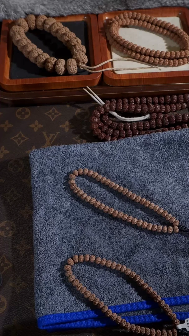 手串金刚菩提7mm黄点-老树王原桩单圈