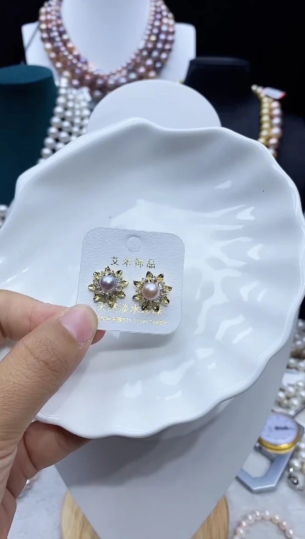 未镶嵌淡水珍珠耳饰珍珠耳饰