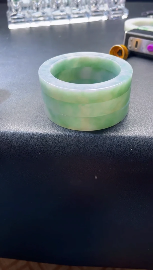 未镶嵌52-62定制翡翠葡萄肉手镯天然翡翠A货