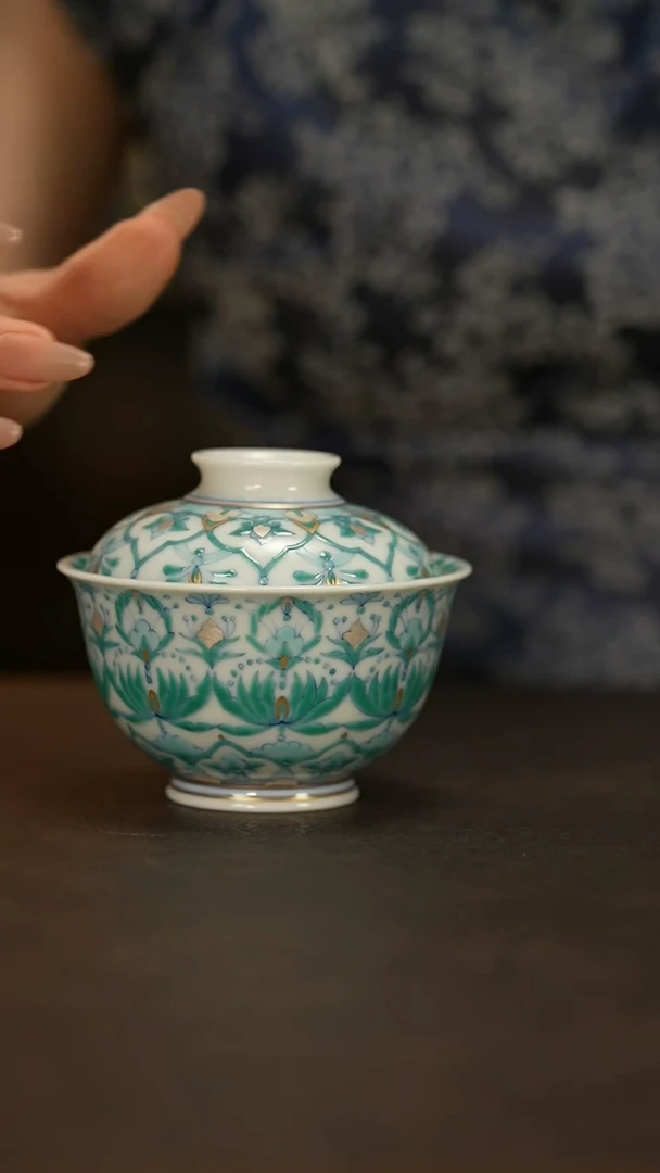 【闪购商品】瓷片             冉月