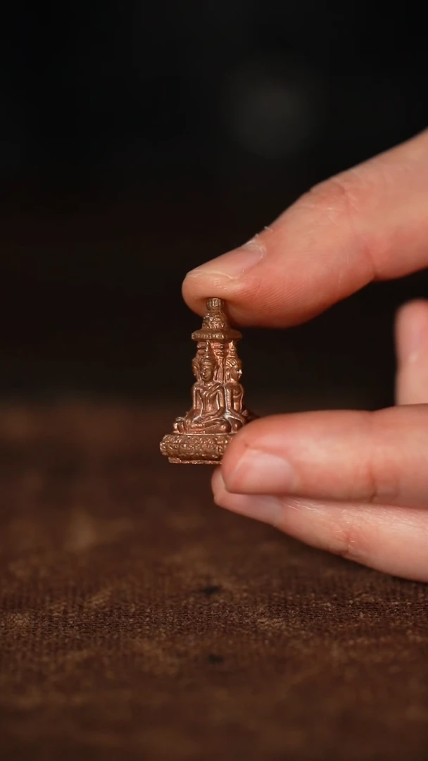 【闪购商品】高2.5宽1.3。