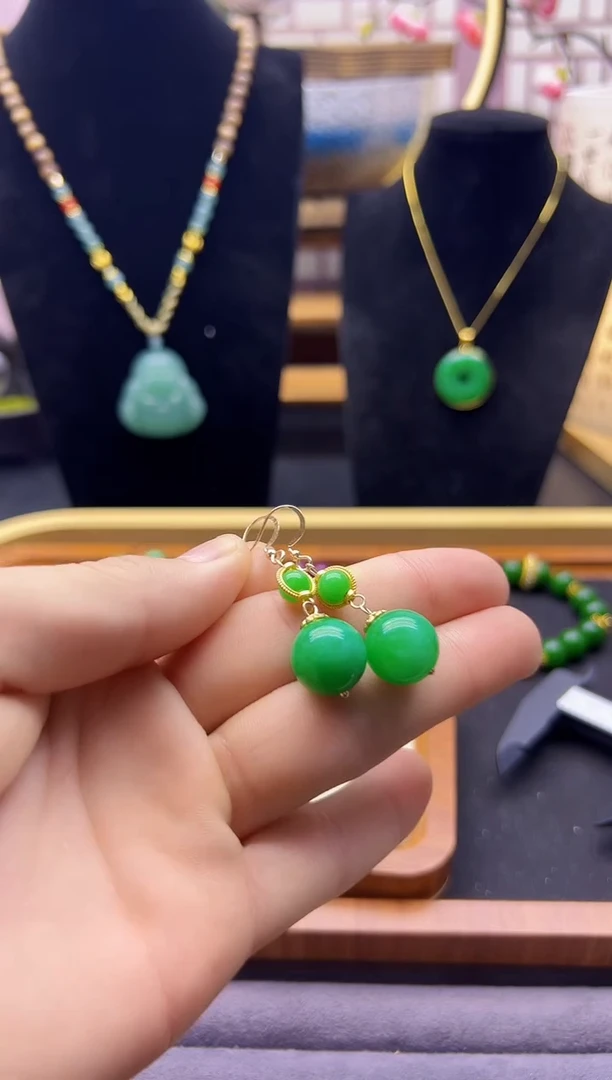 【闪购商品】翡翠颈饰14K金镶嵌12.8012.80