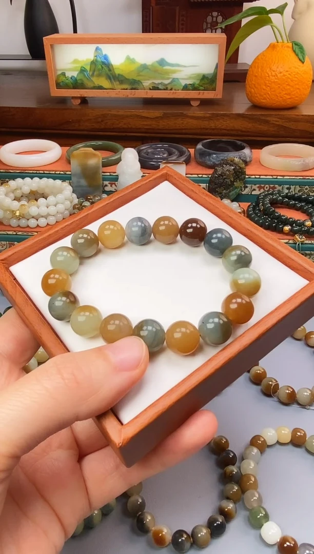 未镶嵌手串和田玉新疆楼兰三色